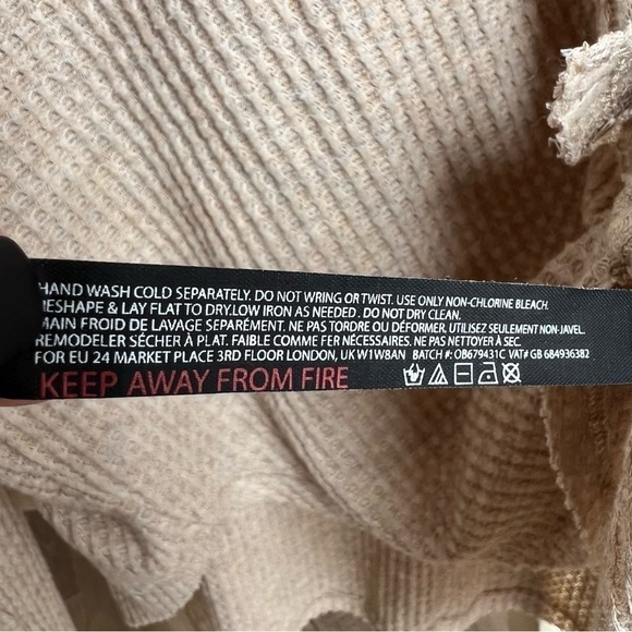 Out From Under by Urban Outfitters Women’s Beige Waffle Knit Cardigan, Medium - Picture 6 of 11